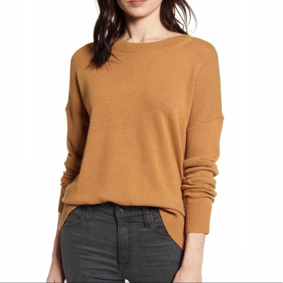 Chelsea28 Sweaters - Chelsea 28 Tan Dale High Low Crew Neck Sweater